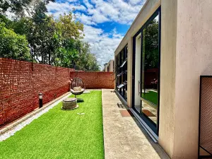 Townhouse/Cluster to Rent in Mount Pleasant