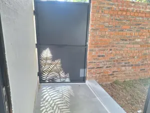 Townhouse/Cluster to Rent in Newlands