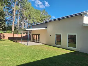 Townhouse/Cluster to Rent in Newlands