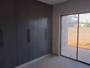 4 Bedroom House to Rent in Arlington