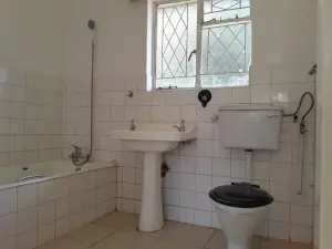 3 Bedroom House to Rent in Hatfield