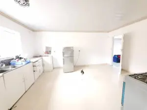 3 Bedroom House to Rent in Crowhill Views