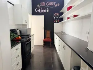 Flat/Apartment to Rent in Avondale