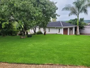 1 Bedroom House to Rent in Borrowdale