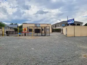 Office to Rent in Pomona