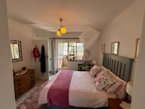 Flat/Apartment to Rent in Avondale