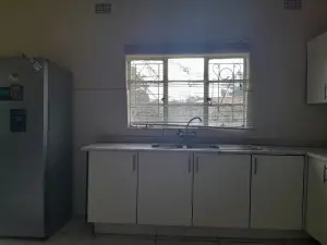 3 Bedroom House to Rent in Waterfalls