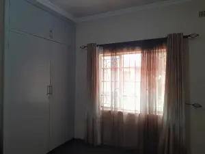 3 Bedroom House to Rent in Waterfalls