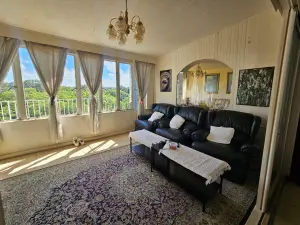 Flat/Apartment to Rent in Avenues