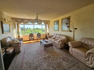 Flat/Apartment to Rent in Avenues