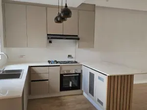 Townhouse/Cluster to Rent in Pomona