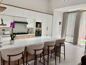 Townhouse/Cluster to Rent in Mount Pleasant