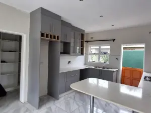 4 Bedroom House to Rent in Fairview