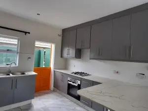 4 Bedroom House to Rent in Fairview