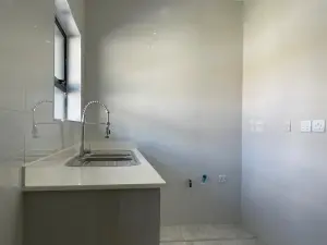 4 Bedroom House to Rent in Highlands