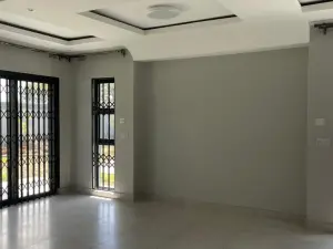 4 Bedroom House to Rent in Highlands