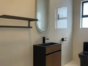 Townhouse/Cluster to Rent in Mount Pleasant