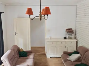 Flat/Apartment to Rent in Avondale West