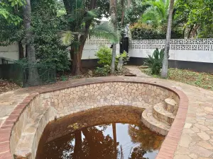 Flat/Apartment to Rent in Avondale West