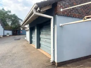 3 Bedroom Cottage/Garden Flat to Rent in Avondale