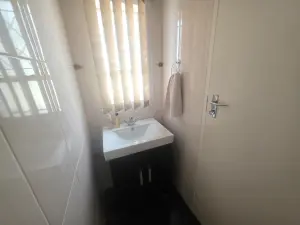 Flat/Apartment to Rent in Avondale