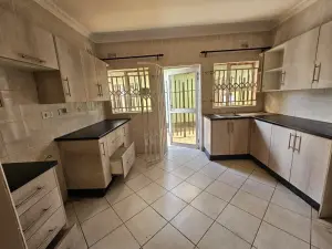 4 Bedroom House to Rent in Aspindale Park