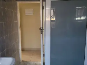 3 Bedroom House to Rent in Aspindale Park