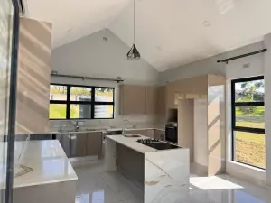 Townhouse/Cluster to Rent in Glen Lorne