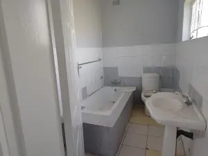 3 Bedroom House to Rent in Belvedere