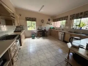 4 Bedroom House to Rent in Avondale - The Ridge