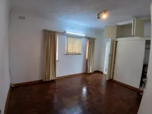 3 Bedroom House to Rent in Milton Park