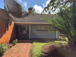 House to Rent in Greendale