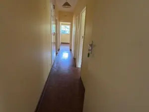 House to Rent in Greendale