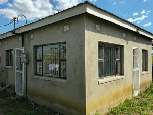 2 Bedroom Cottage/Garden Flat to Rent in Sandton Park