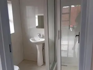 Townhouse/Cluster to Rent in Waterfalls