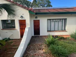 Townhouse/Cluster to Rent in Greendale