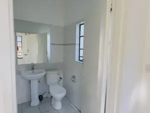 4 Bedroom House to Rent in Borrowdale Brooke