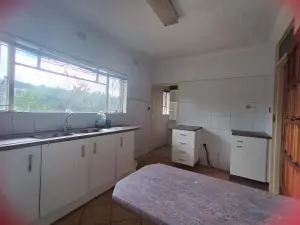 2 Bedroom Cottage/Garden Flat to Rent in Carrick Creagh Estate