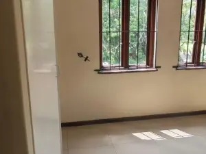 3 Bedroom Cottage/Garden Flat to Rent in Newlands