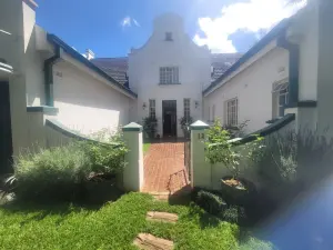 Townhouse/Cluster to Rent in Helensvale