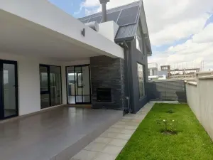 Townhouse/Cluster to Rent in Borrowdale