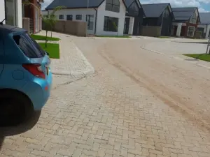 Townhouse/Cluster to Rent in Borrowdale