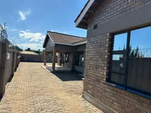 5 Bedroom House to Rent in Mabelreign
