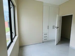 Townhouse/Cluster to Rent in Bluff Hill