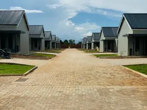 Townhouse/Cluster to Rent in Bluff Hill