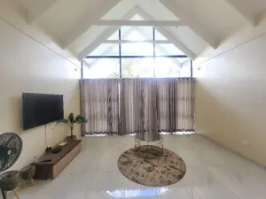 Townhouse/Cluster to Rent in Bluff Hill