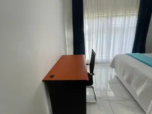 Townhouse/Cluster to Rent in Avondale