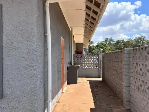 3 Bedroom House to Rent in Waterfalls