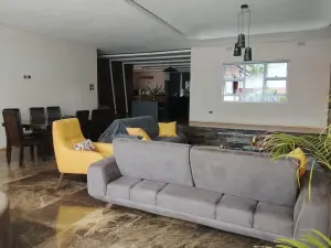 Office to Rent in Chisipite