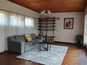 Office to Rent in Chisipite